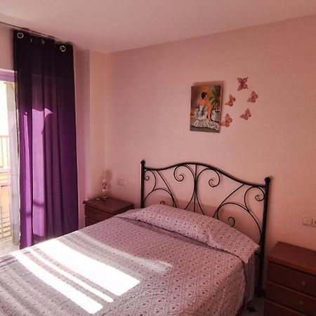 Apartamentos Casa May 1- Centro Benidorm-Solo Mayores De 30 Anos Y Familias المظهر الخارجي الصورة