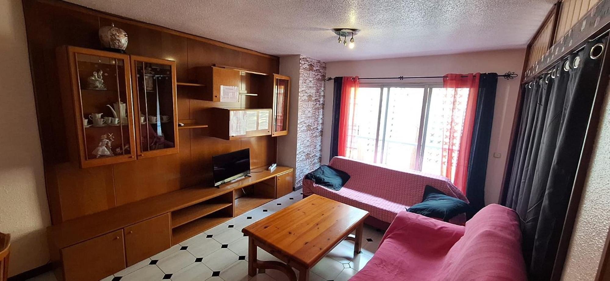 Apartamentos Casa May 1- Centro Benidorm-Solo Mayores De 30 Anos Y Familias المظهر الخارجي الصورة