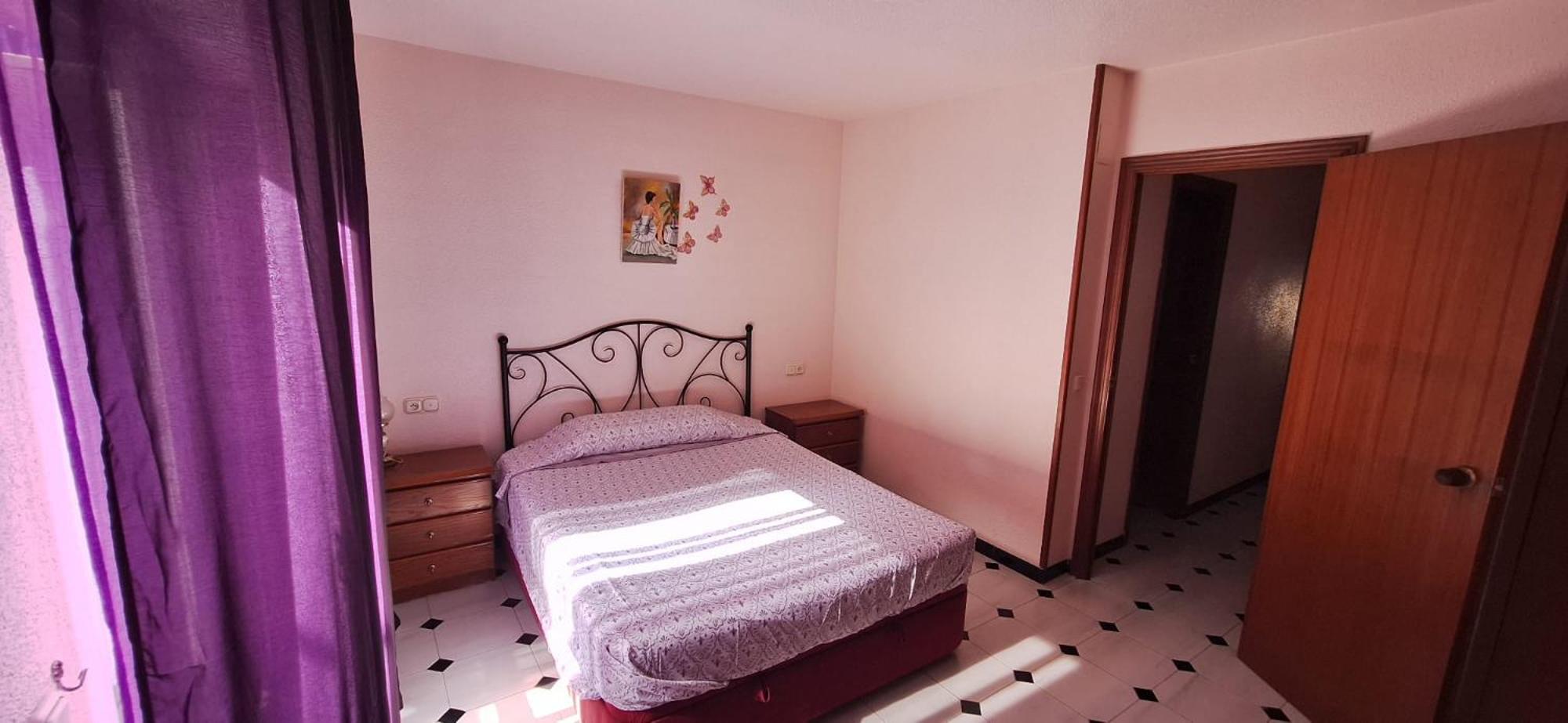 Apartamentos Casa May 1- Centro Benidorm-Solo Mayores De 30 Anos Y Familias المظهر الخارجي الصورة